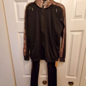 Black w/Brown Snake Print Athlesuire 2pc Pantset NWT